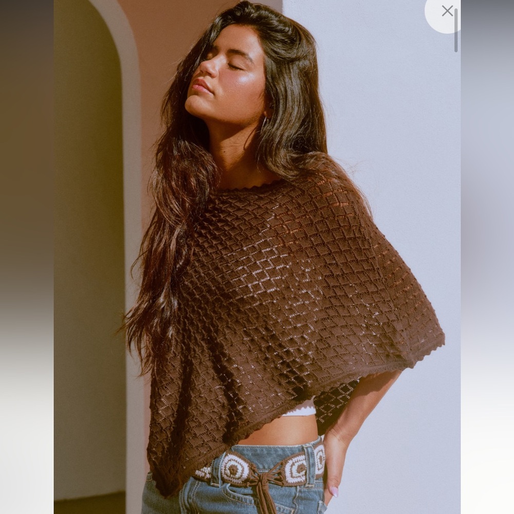 Hollister Women's Chocolate Brown Knit Poncho Sweater nwt - Picture 2 of 2